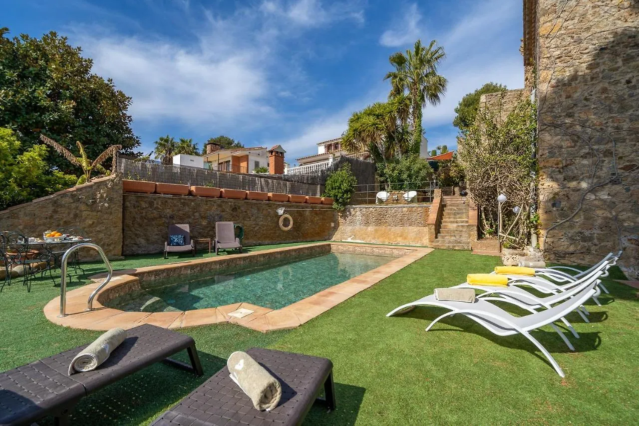 Castillo Can Xirau, Propiedad Exclusiva Con Piscina & Aircon Santa Susanna 0*,